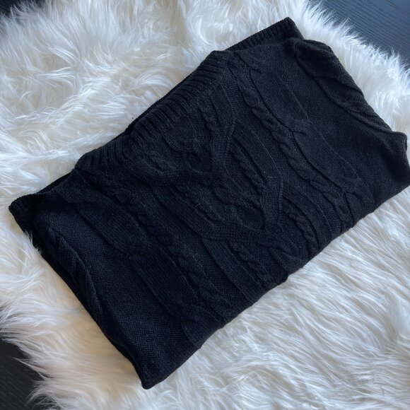 Size XS Turtleneck Wool Black Sweater Price Firm - Picture 7 of 10